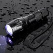Latarka Taktyczna Led T6 Wodoodporna Wojskowa 10W 200Lm Mocna Zoom 300m (11)
