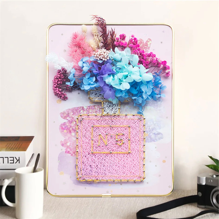 ZESTAW KREATYWNY DO STRING ART PRZEPLATANKA HAFT OBRAZ LED W RAMCE 21x30 CM (2)